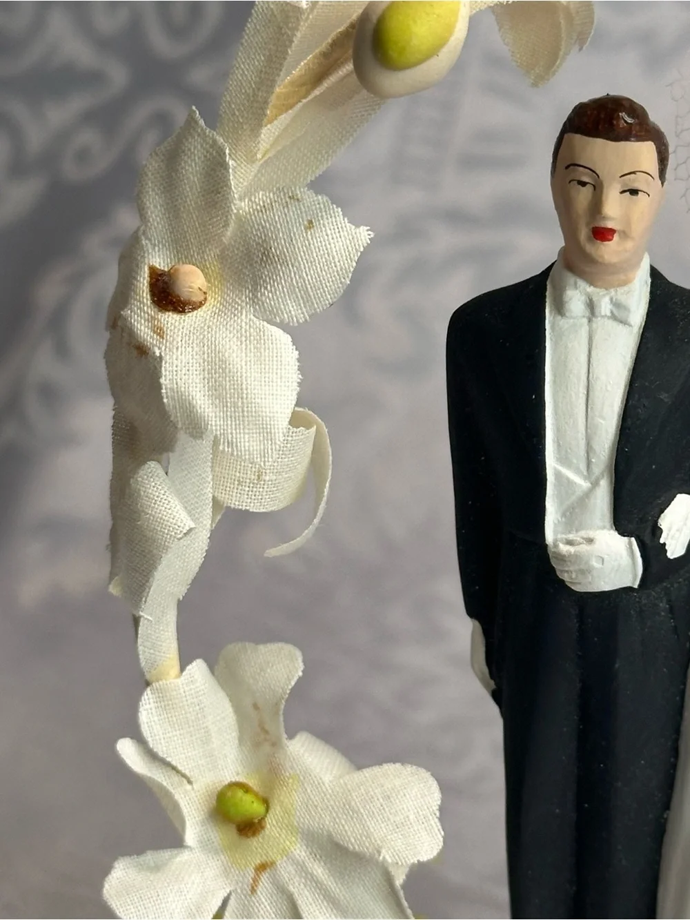 Vintage Bride & Groom Wedding Cake Topper Arch White Floral 6”